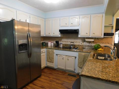 1005 Riverside Dr, Lagrange, GA 30240 photo 9
