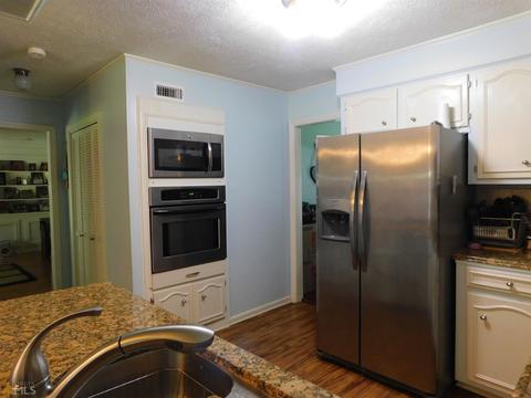 1005 Riverside Dr, Lagrange, GA 30240 photo 10