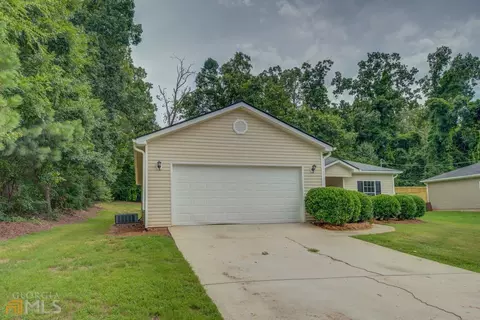 10564 Dinah Pace Rd, Covington, GA 30014 photo 5