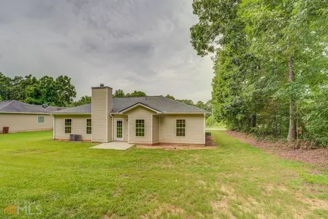 10564 Dinah Pace Rd, Covington, GA 30014 photo 6