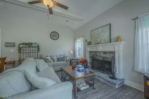 209 Live Oak Ln, Comer, GA 30629 photo 22