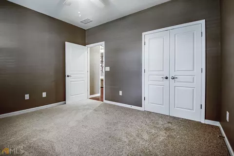 112 Crape Myrtle Dr, Griffin, GA 30223 photo 11