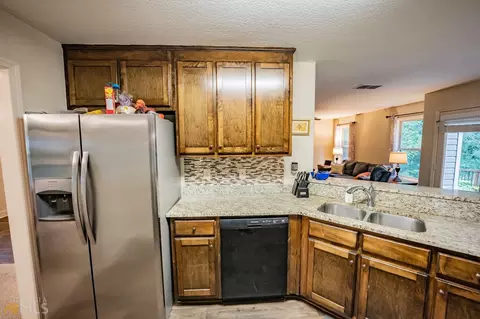 369 Thoroughbred Trl, Monroe, GA 30655 photo 7