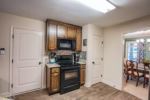 369 Thoroughbred Trl, Monroe, GA 30655 photo 5