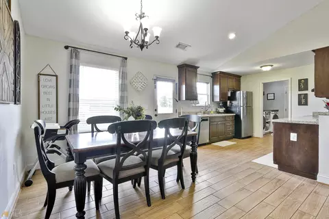 154 Mathews Rd, Milner, GA 30257 photo 3