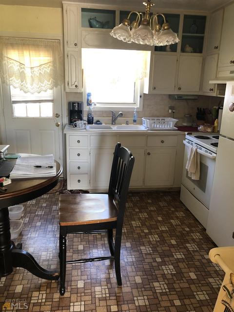 734 Oak Hill Rd, Covington, GA 30016 photo 3