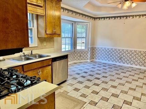 100 Crown Dr, Mcdonough, GA 30253 photo 13