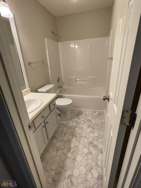 104 Ridgefield Cir, Lagrange, GA 30241 photo 17
