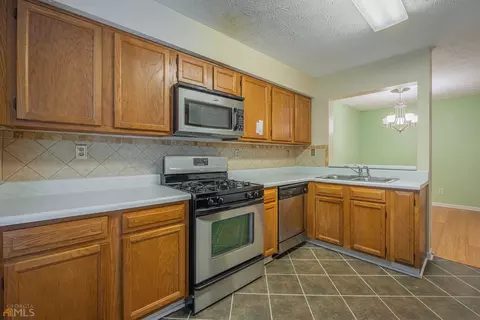 6431 Pinebark Way, Morrow, GA 30260 photo 20