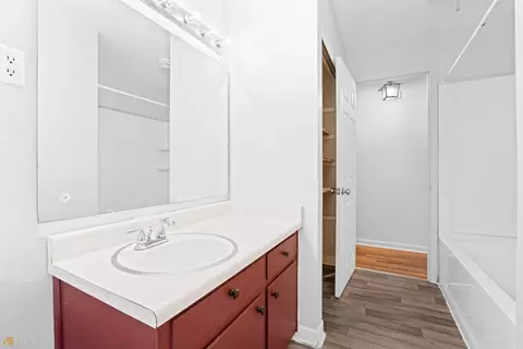 6575 Rabun Rd, Morrow, GA 30260 photo 12
