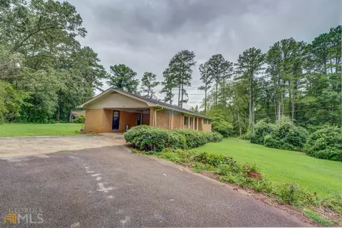 9177 Brown Bridge Rd, Covington, GA 30014 photo 2