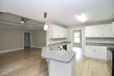 183 Morningside Dr, Jackson, GA 30233 photo 9