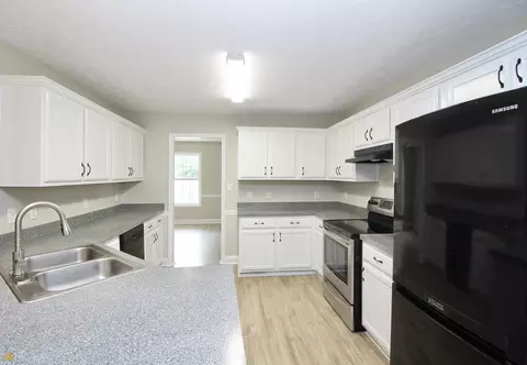 183 Morningside Dr, Jackson, GA 30233 photo 10