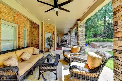 8670 Merion Dr, Duluth, GA 30097 photo 5