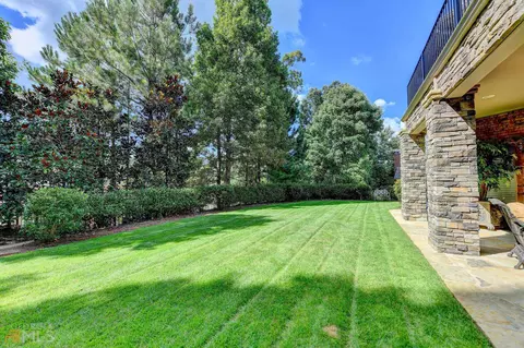 8670 Merion Dr, Duluth, GA 30097 photo 3