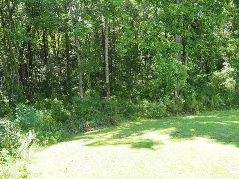 103 Redwood Dr, Lagrange, GA 30240 photo 7