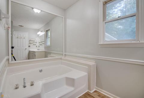 409 Pebble Dr, Lagrange, GA 30241 photo 25