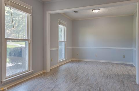 409 Pebble Dr, Lagrange, GA 30241 photo 5