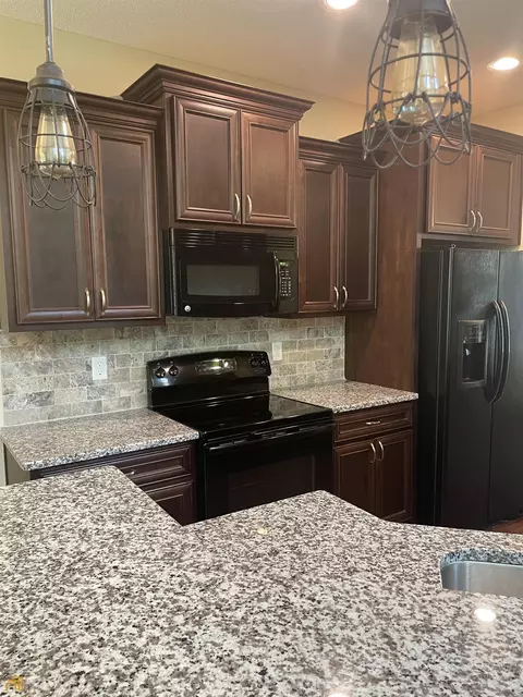 157 Back Cedar Ln, Warner Robins, GA 31093 photo 8