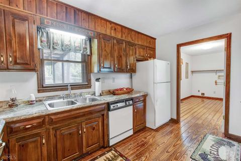 422 Thacker Rd, Clarkesville, GA 30523 photo 12