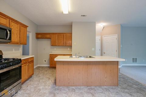 2110 Pendleton Pl, Suwanee, GA 30024 photo 6