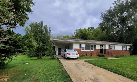 46 E Drive Dr NW, Rome, GA 30165 photo 2