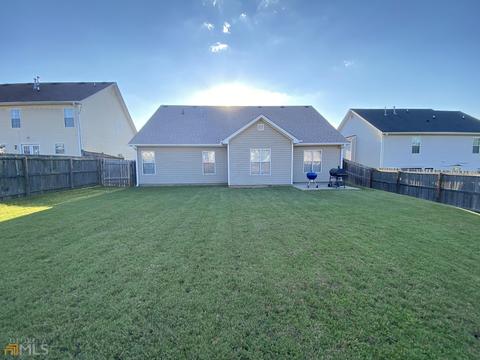 5751 Colonnade Dr, Rex, GA 30273 photo 4