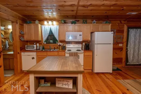 939 Co Rd 233, Fruithurst, AL 36262 photo 5