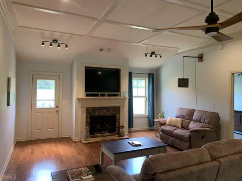 1137 John Lovelace Rd, Lagrange, GA 30241 photo 4