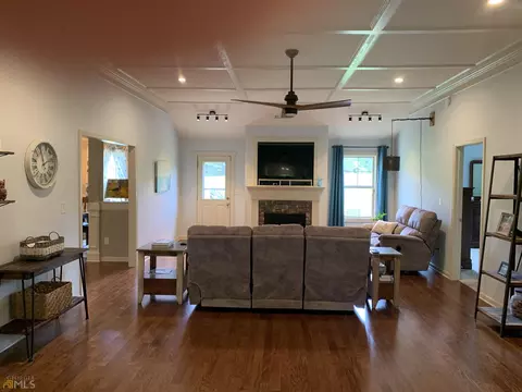 1137 John Lovelace Rd, Lagrange, GA 30241 photo 3