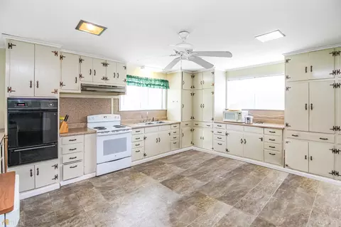 168 Church Rd, Hampton, GA 30228 photo 10