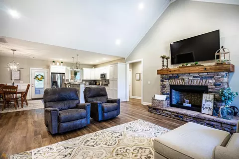 265 Briley Rd, Lagrange, GA 30241 photo 4