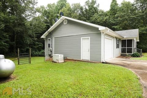 785 Gordon Rd, Barnesville, GA 30204 photo 2