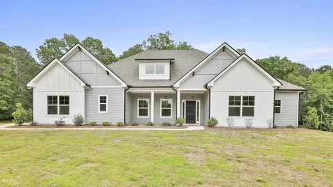 1730 Luther Bailey Rd #2, Senoia, GA 30276