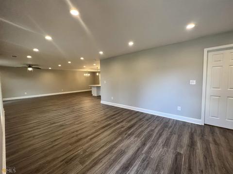 821 S Ogletree St, Lagrange, GA 30241 photo 4