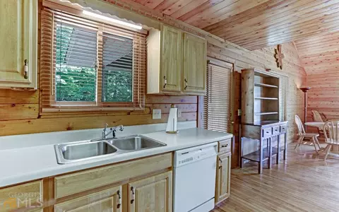 89 Lower Knob Path, Hayesville, NC 28904 photo 12