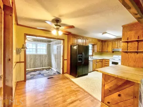318 Park Hill Dr, Lagrange, GA 30241 photo 4