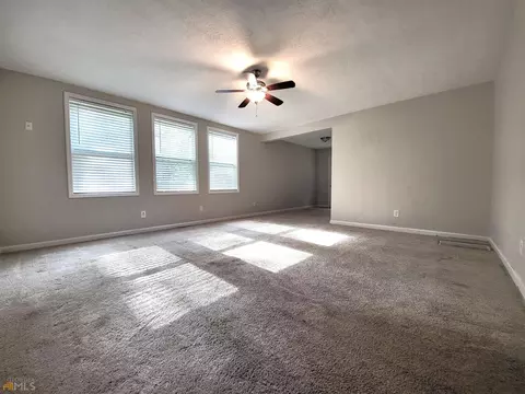 245 Holliday Rd, Lagrange, GA 30240 photo 2