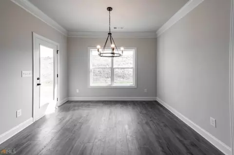 911 Calgary Ct, Winder, GA 30680 photo 9