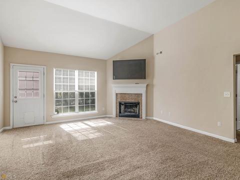 85 W James Cir, Hampton, GA 30228 photo 4