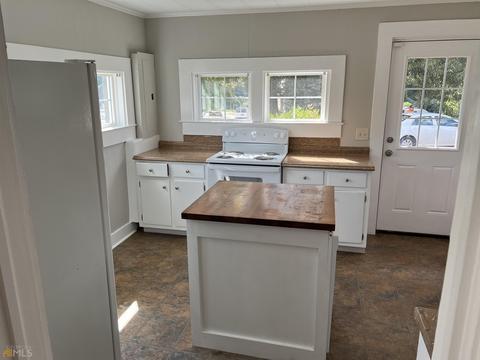 771 E Currahee St, Toccoa, GA 30577 photo 7
