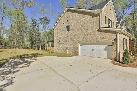 10 Singletree Ln, Newnan, GA 30263 photo 3