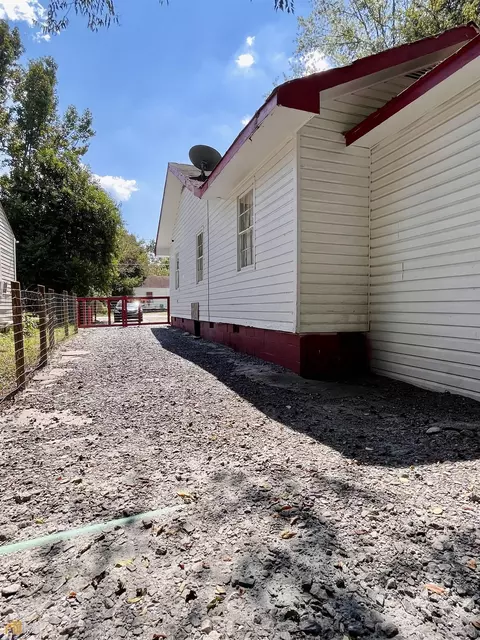 1265 Dewey St, Macon, GA 31206 photo 10