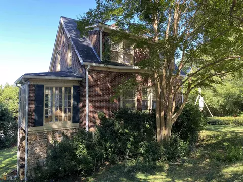 211 E 9th St, Rome, GA 30161 photo 2