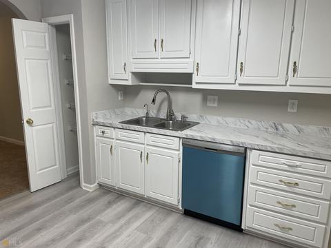 3060 Mill Cir, Monroe, GA 30655 photo 5
