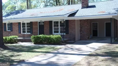 372 New St, Soperton, GA 30457
