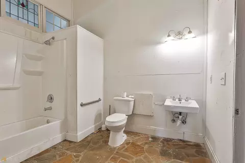 123 E Broad St, Fairburn, GA 30213 photo 16