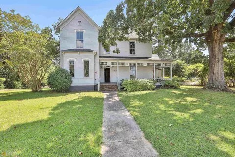 123 E Broad St, Fairburn, GA 30213 photo 4