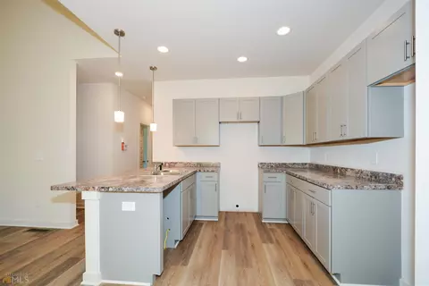 43 Matthews St, Temple, GA 30179 photo 6