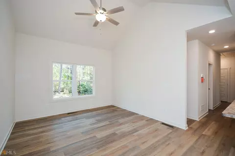 43 Matthews St, Temple, GA 30179 photo 3